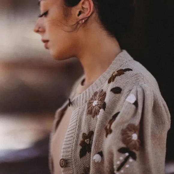 New Shirley bredal large Hand beige Merino wool